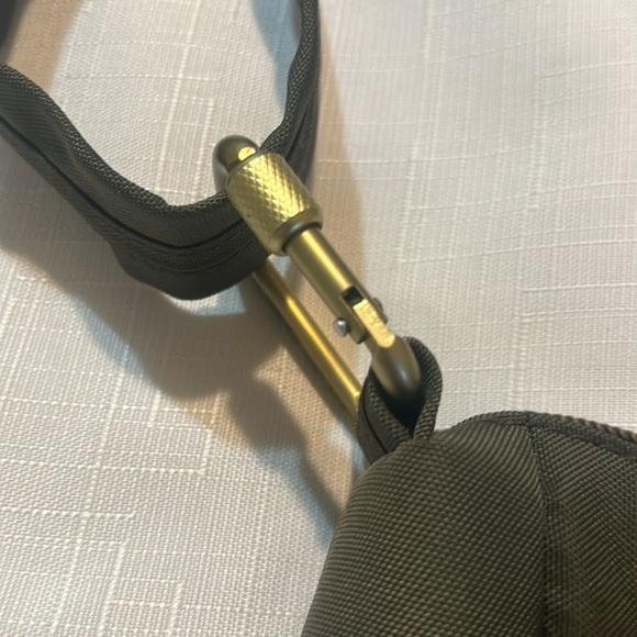 Travelon RFID Anti-theft Purse and Wallet - Picture 4 of 16